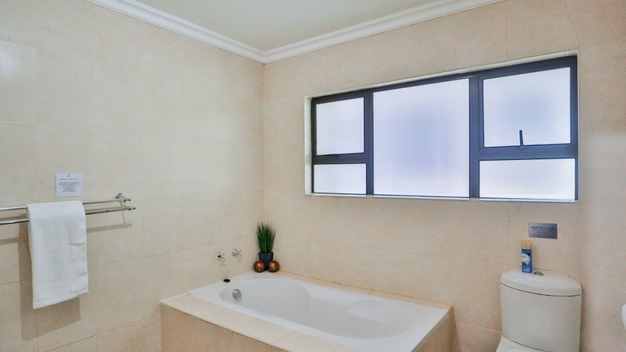 10 Bedroom Property for Sale in Kosmos North West